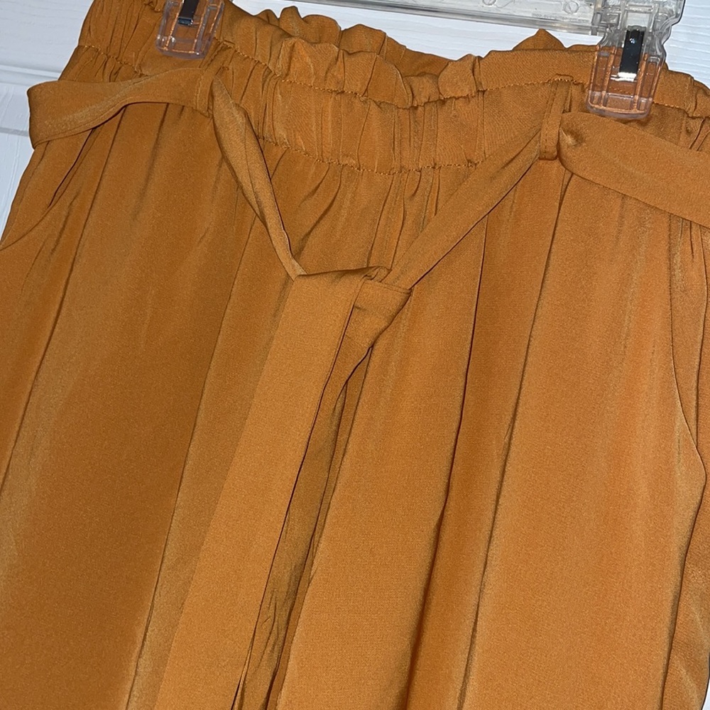 Dress pants - Picture 2 of 3